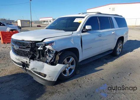 2017 Chevrolet Suburban Ls z USA, uszkodzony, nr VIN 1GNSCGKC3HR341858
